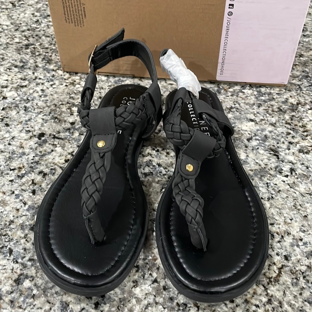 Journee Collection Genevieve Sandal